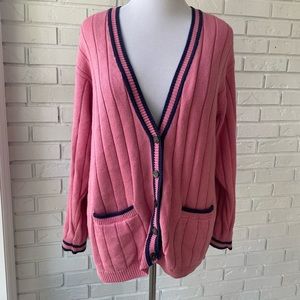 Slouchy pink knit cardigan w/ navy trim details